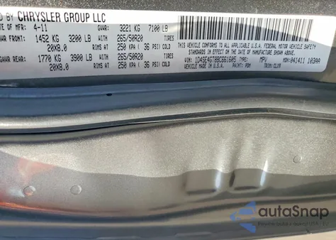 2011 Dodge Durango Crew z USA, uszkodzony, nr VIN 1D4SE4GT8BC661605